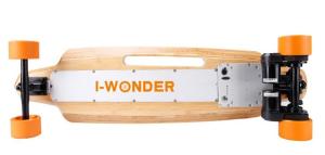 China Dual Motor Electric Skateboard 9 Layers Maple Deck Material With 83*52mm PU Wheel wholesale