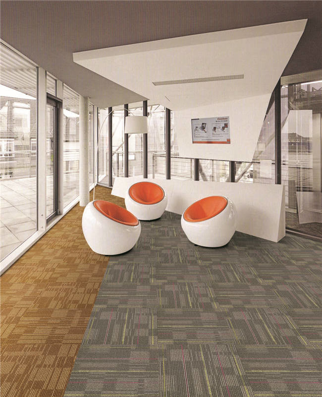 Commercial 100% PP Indoor Outdoor Carpet Tiles Peel And Stick Eco - Bitumen Backing