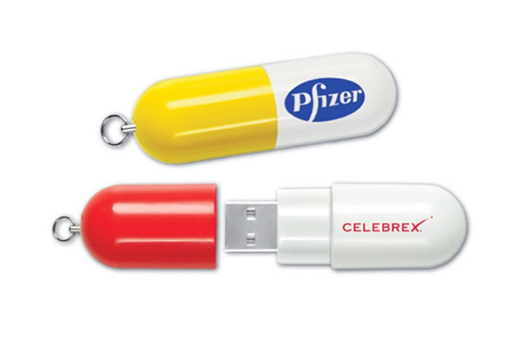 Factory supply show life brand 8GB 3.0 green color plastic pill USB with customized logo and package