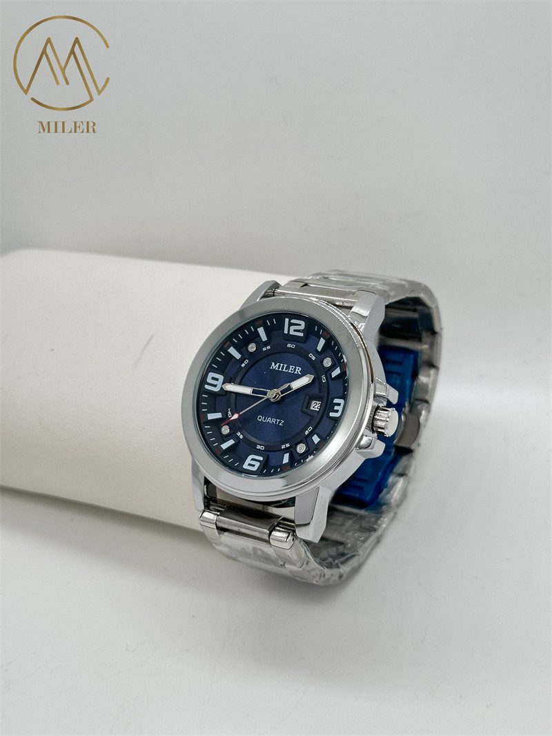 Exquisite Design Waterproof Quartz Wristwatch Clolors Available for Women
