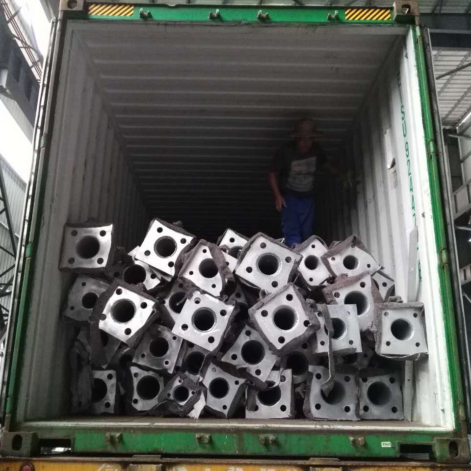 CO2 Shielded Arc Welding Metal Power Line Towers , Silver 220 Kv Transmission Line Towers