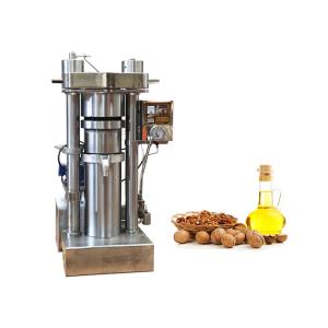 China Durable Alloy Material Hydraulic Oil Press Machine 710 * 950 * 1560mm wholesale