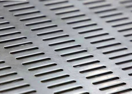 50mm Hole 0.5mm Width Perforated Wire Mesh Metal Screens Customized For Building Facade