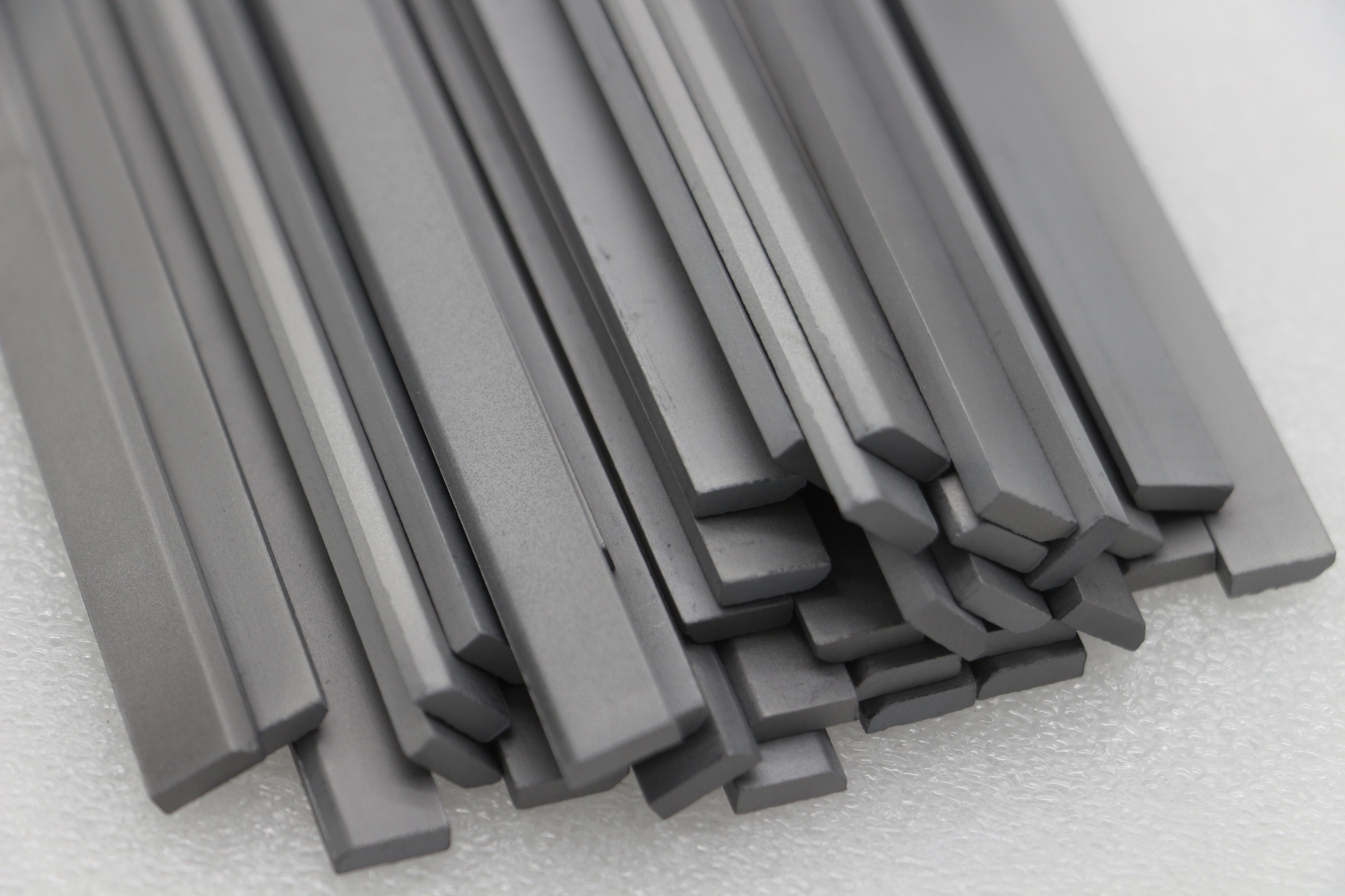 K10 K20 High Strength Cemented Carbide Tungsten Carbide Sheet Plate Strip