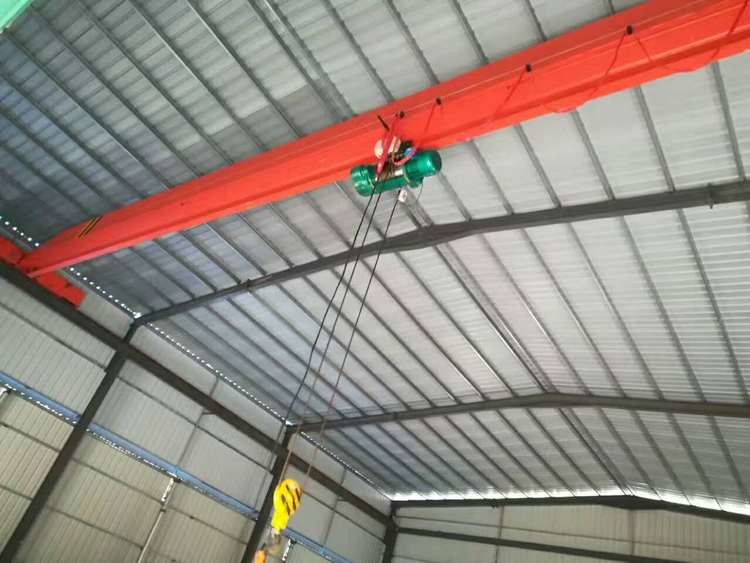 Double Speed Remote Control Single Girder Wire Rope Hoist Overhead Crane Indoor Use