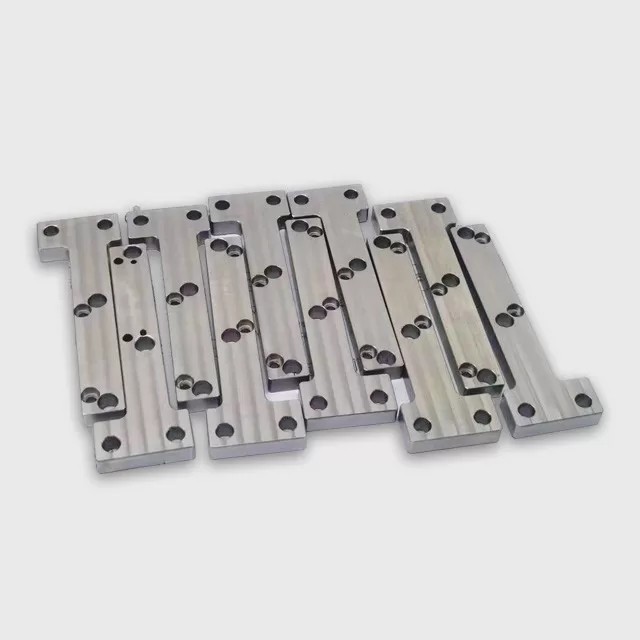 Custom CNC Machine Metal Parts Motorcycle Auto Aluminum Turning And Milling Parts