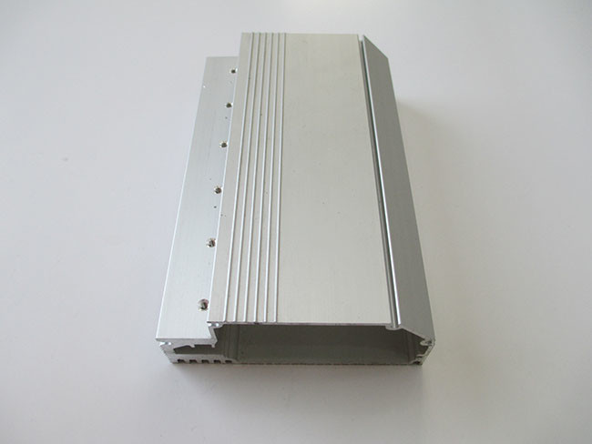 Natural Anodizing Aluminium Trim Profiles 8 - 12μm Film Thickness For Car Pedals