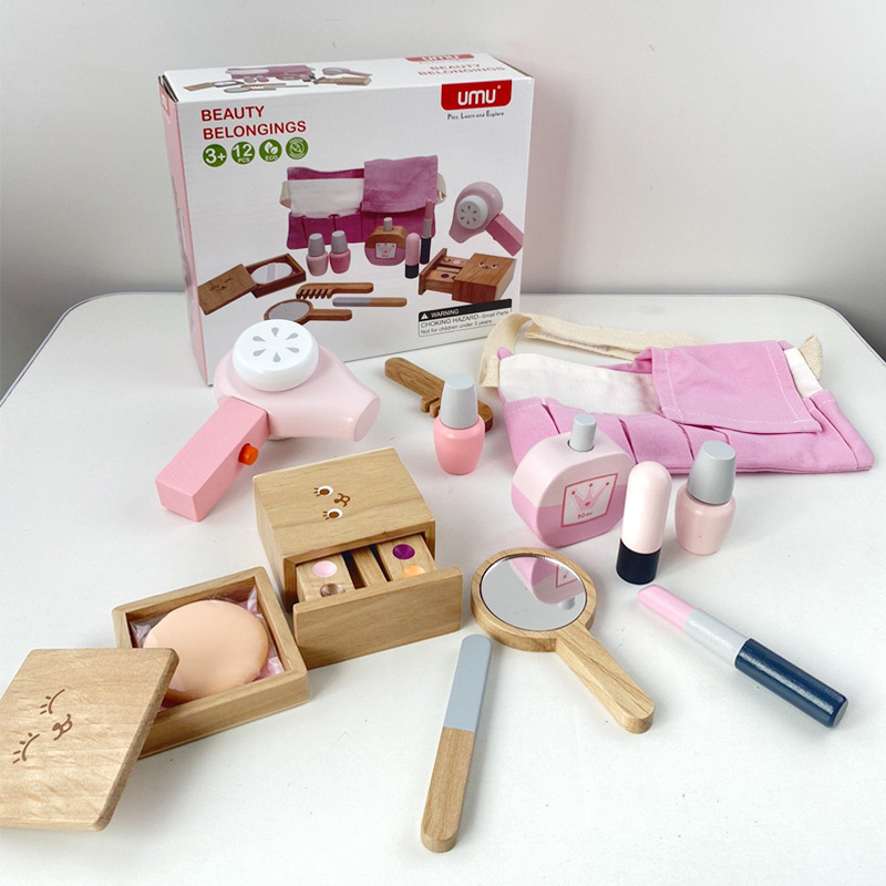 Excellently Designed Role Game Set with Solid Wooden Pieces and Canvas Medicine Bag