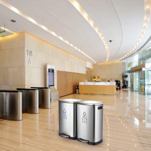 China Silver 410 SS 100 Litre Garbage Bin For Hotel wholesale