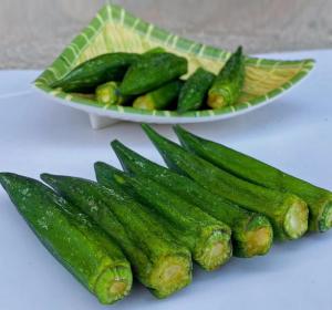 China Fresh and Natural Dried Vegetables Organic Snacks Low Temperature Vacuum Fried Okra wholesale