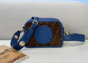 China Classic F Letters Logo Embossing Luxury Cross-Body Bag Genunie Leather Assorted Colors Bag wholesale