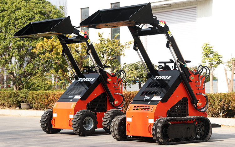 Landscaping Projects Mini Skid Steer Track Loader With 25-35Hp Engine