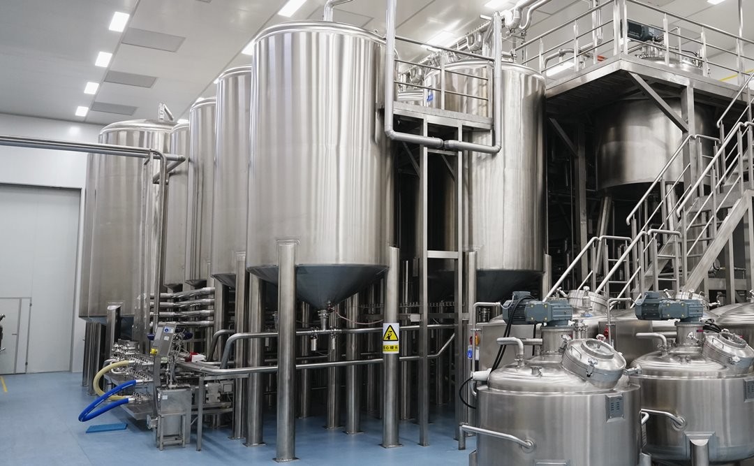316L Steel Storage Tank with Rotary Spray Cleaner
