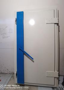 China Manual Outward Right Door RF Shielded Chamber Shielding 110dB wholesale