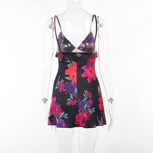 OEM maufactory European and American polyrster sleeveless short skirt sexy V