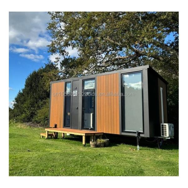 20ft Modern Design Prefabricated Wooden House Steel Material Tiny Container House for Hotel/Couple Vocation Outdoor Stay