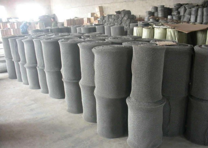 Stainless Steel Knitted Wire Mesh 0.10mm -0.45mm Wire Diameter