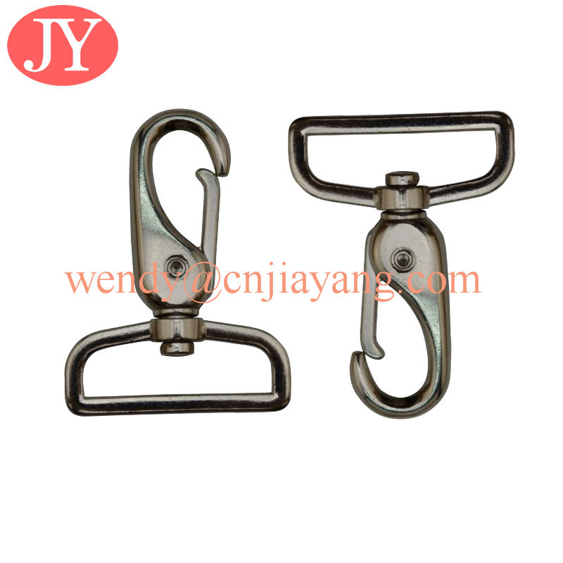 Trigger Snap Hooks Keychains Lobster 1.25" Swivel eye snap hook for bags