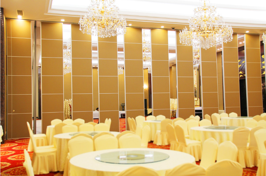 Kenya Movable Partition Walls Melamine MDF Finish Banquet With Acoustic