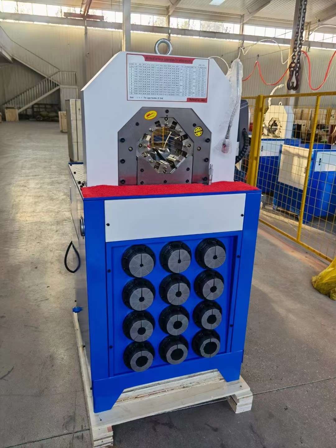 PLC / Button / Digital Panel Control System Hose Crimping Machine For Withhold Faster