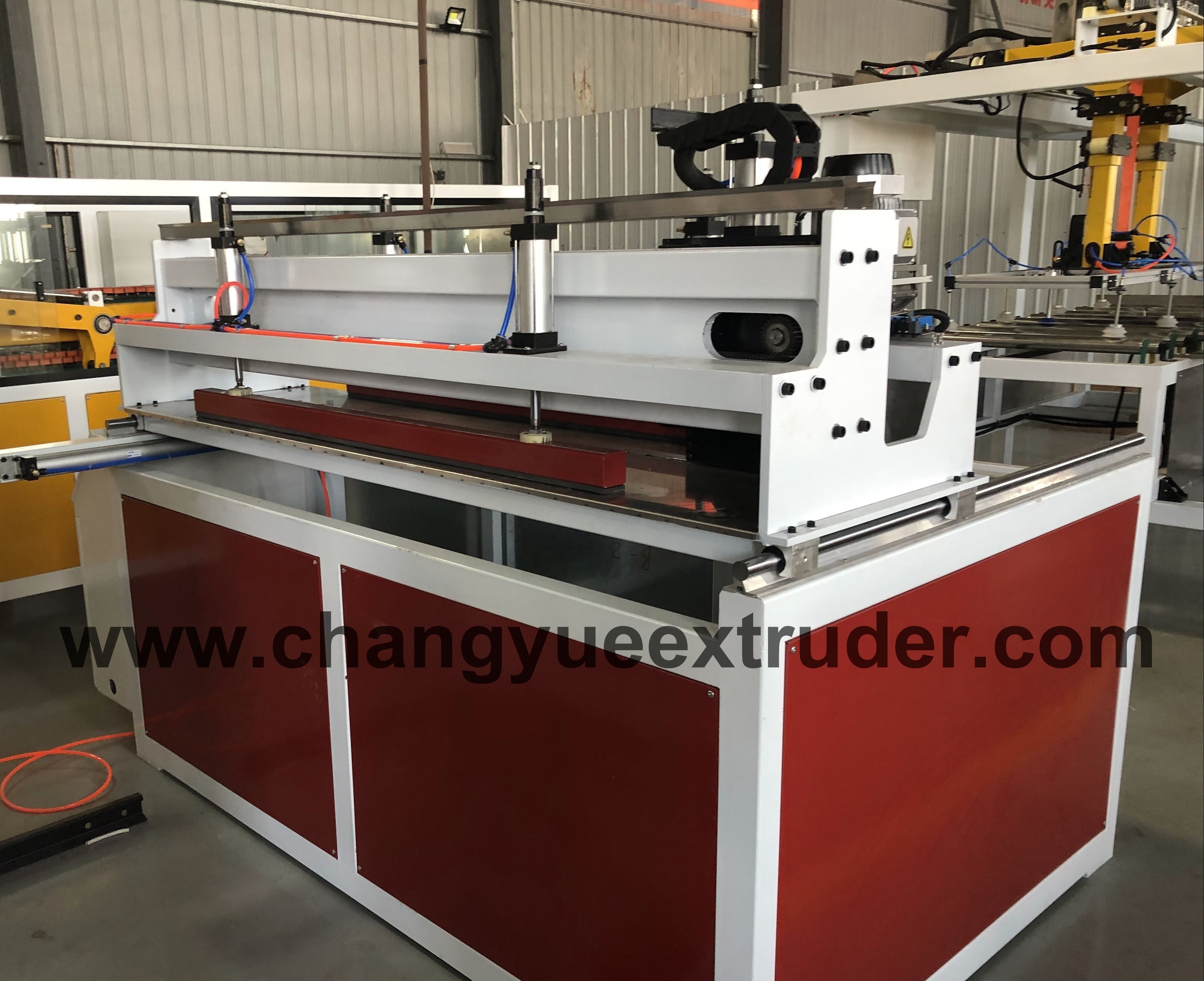 Plastic Profile Extrusion Machine for PVC WPC Hollow Door Panel Production Line in Qingdao Changyue Plastic Machinery Co. Ltd