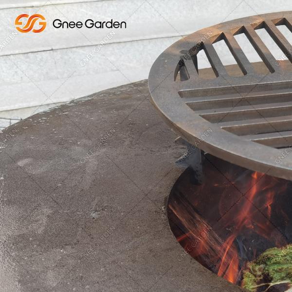Outdoor Kitchen Corten Steel BBQ Fire Pit Grill Rusty Colour Cooking Vegetables