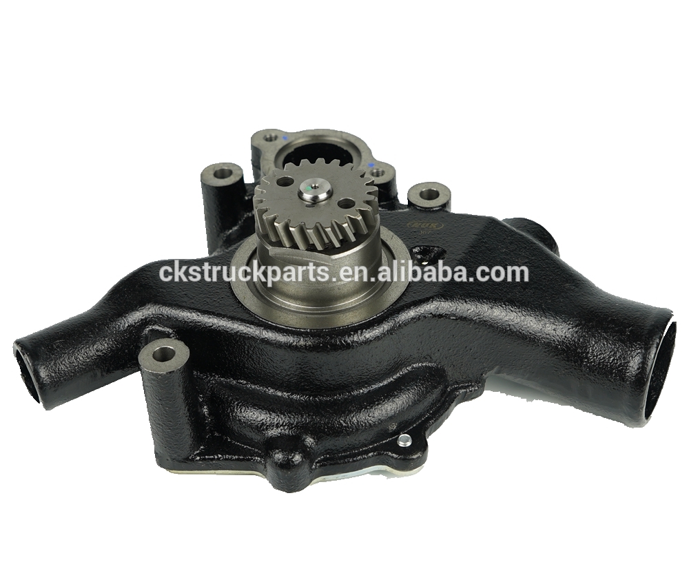 High Quality And Competitive Price Car Engine OEM ME995584 Japanese Truck Water Pump for Mitsubishi fuso 6DD2T Engine