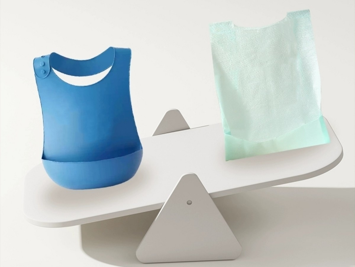 Large Size Coverage Disposable Adult Bibs Elder Paper Anti Stain Customizable