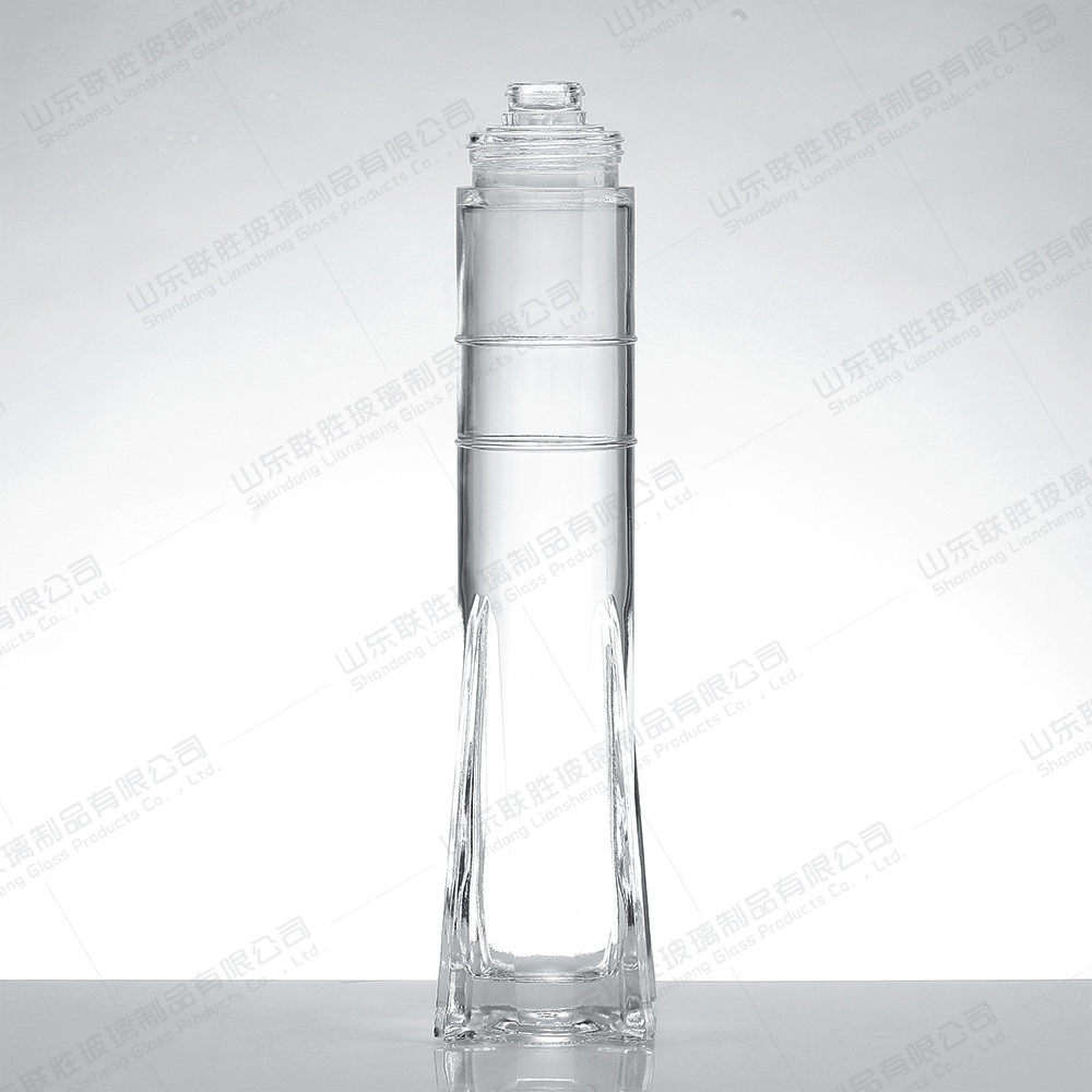 Unique Design Glass Bottle Custom Capacity Logo for Champagne Whiskey Brandy Wine Spirits