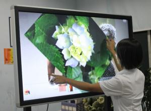 China Competitive 75 inch monitor touch screen for meeting wholesale