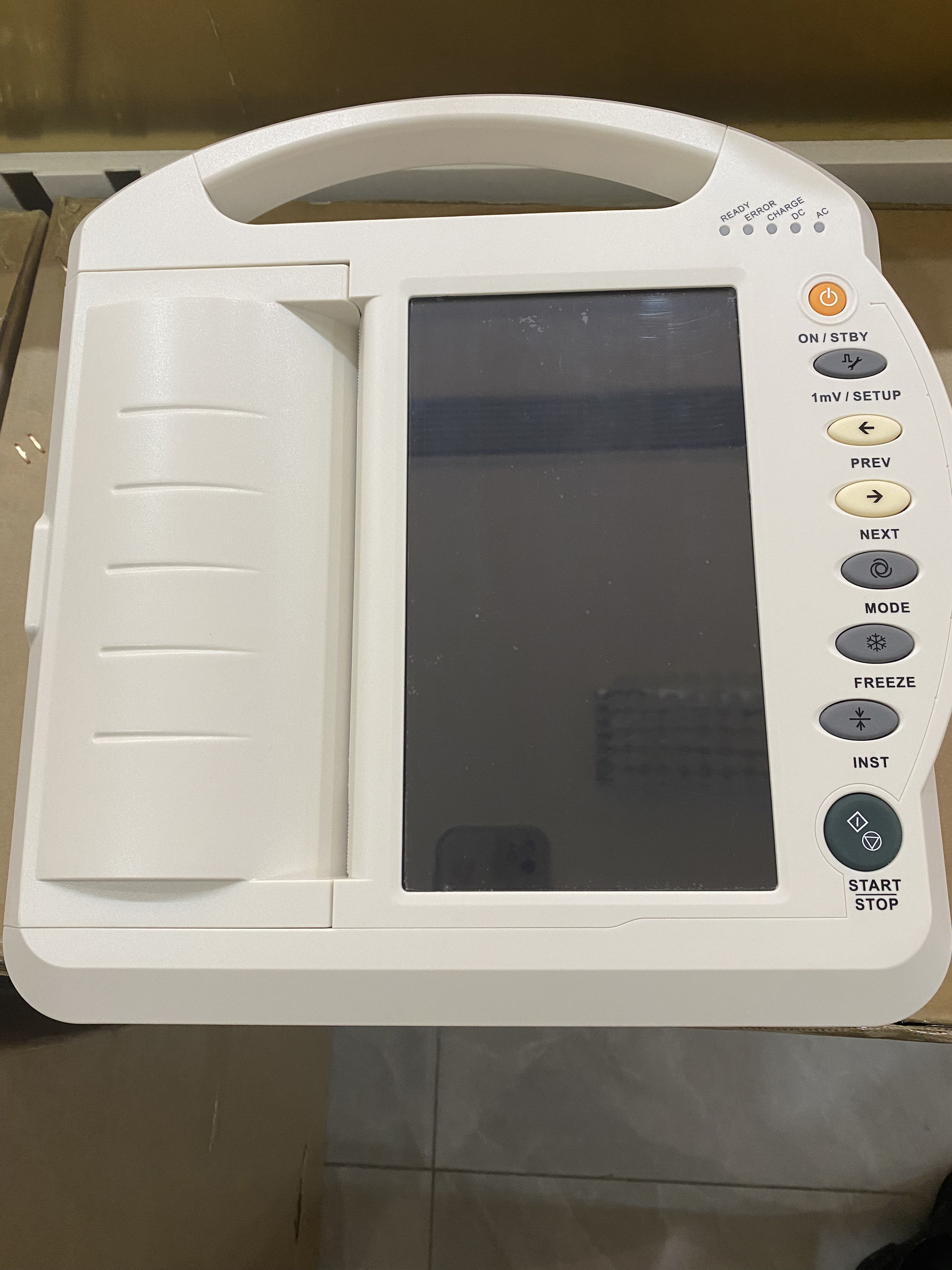 Digital 10.1 Inch 12 Channel ECG Machine Electrocardiograma With Printer For Hospital