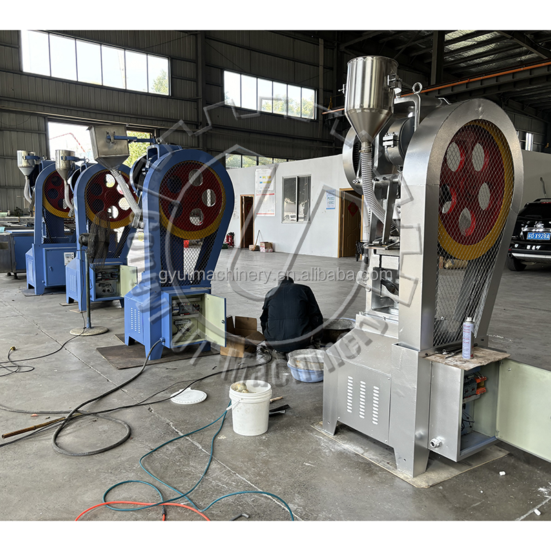 Versatile Bath Bomb Ball Press Machine for Naphthalene Moth Balls Production