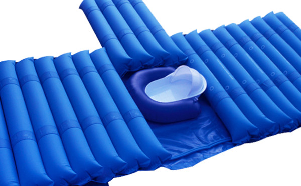 Patients Anti Decubitus Mattress , Strip Alternating Pressure Air Mattress with Big Pump