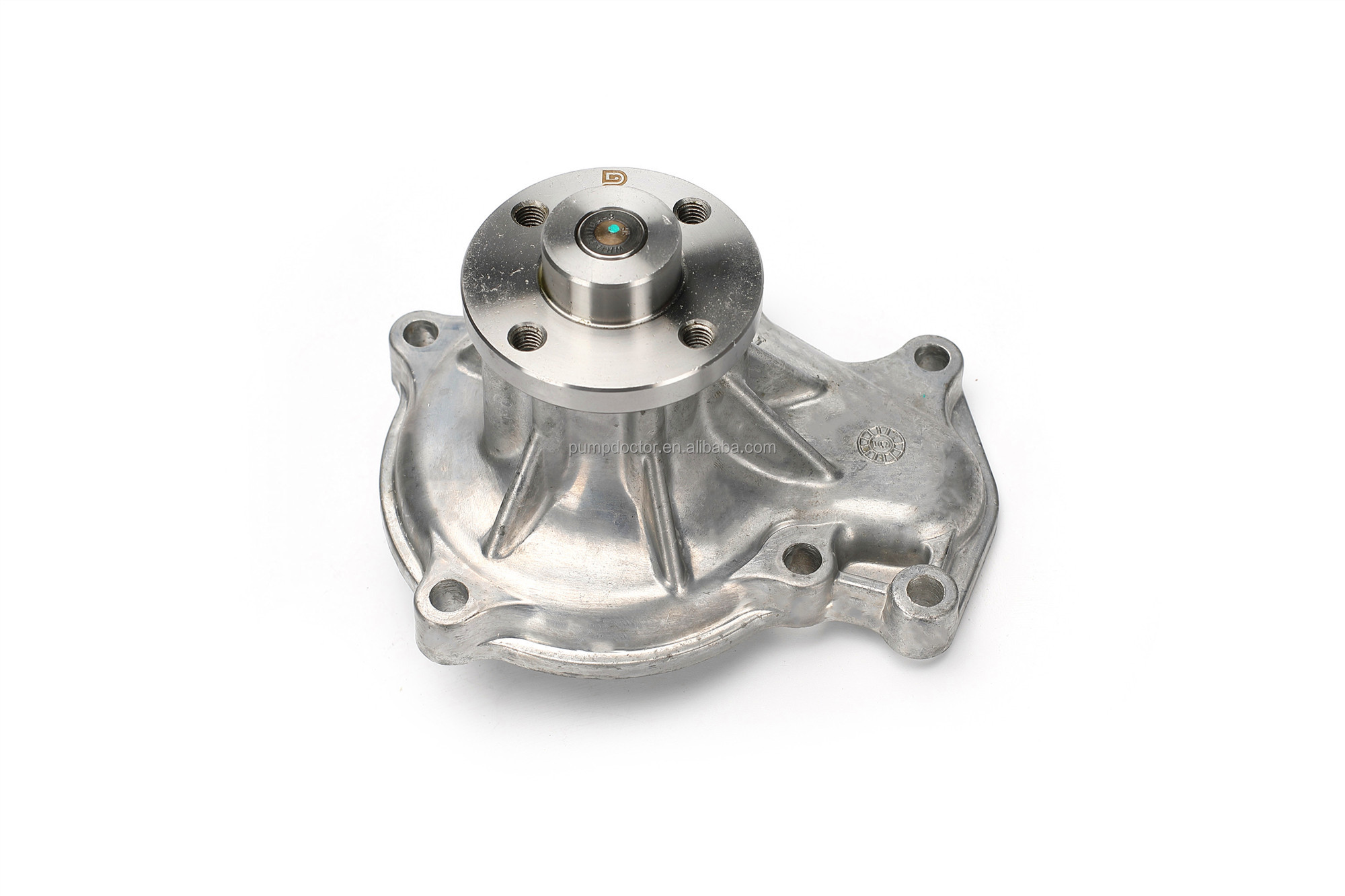 1C010-73030 6680852 Excavator Water Pump For Kubota V3300 V3600 V3800 Engine