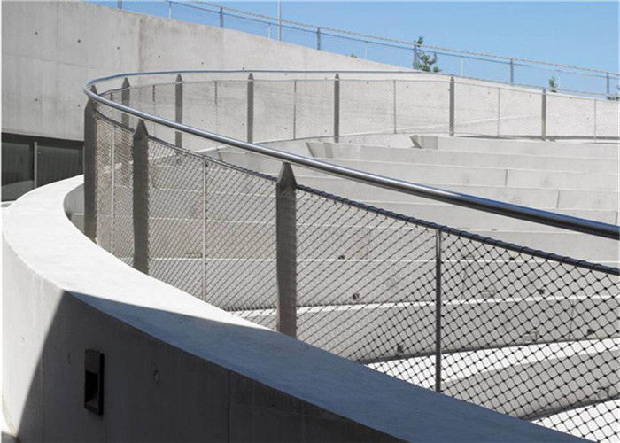 Versatile Stainless Steel Wire Netting Smooth Surface Rust Protection For Guardrail