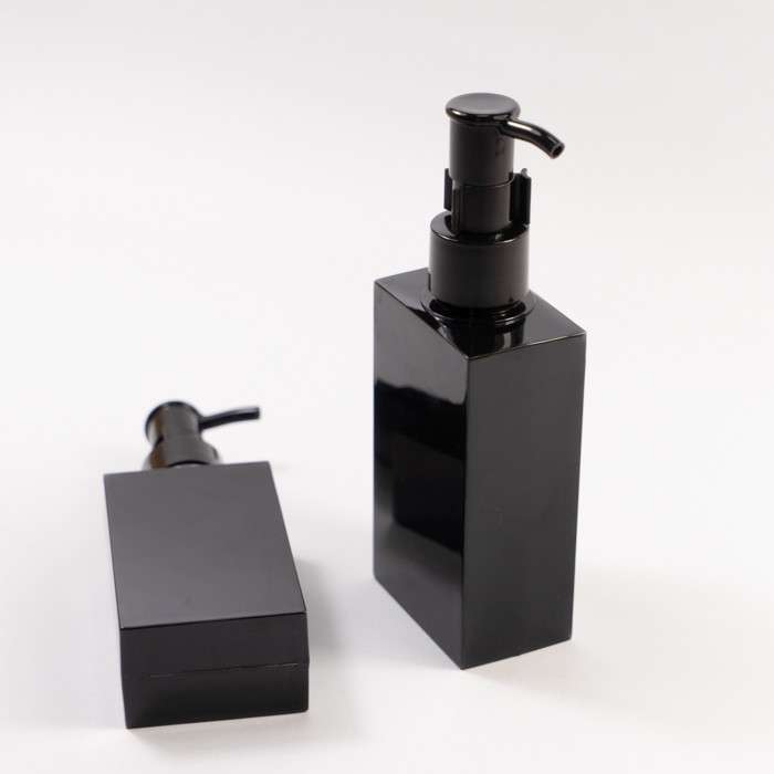 100ml 150ml PETG Square Flat Plastic Bottle For Facial Cleansing