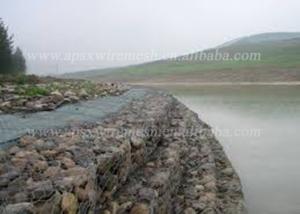 China Hot Galvanized / Pvc Coated Mesh Gabion Baskets Stone Filled River Protect wholesale
