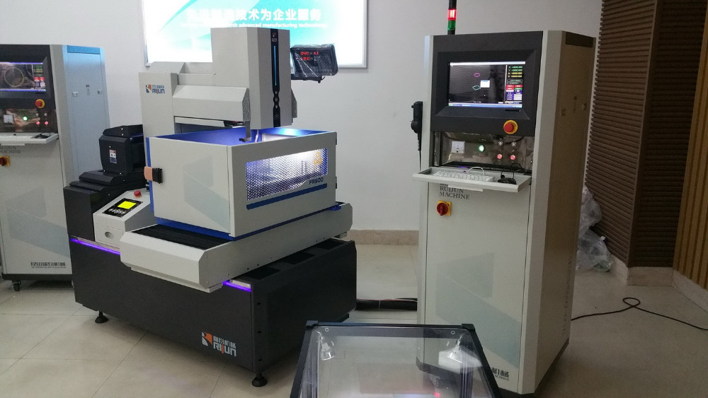 2018 China supplier FR400 CNC Middle Speed Wire Cutting EDM Machine price