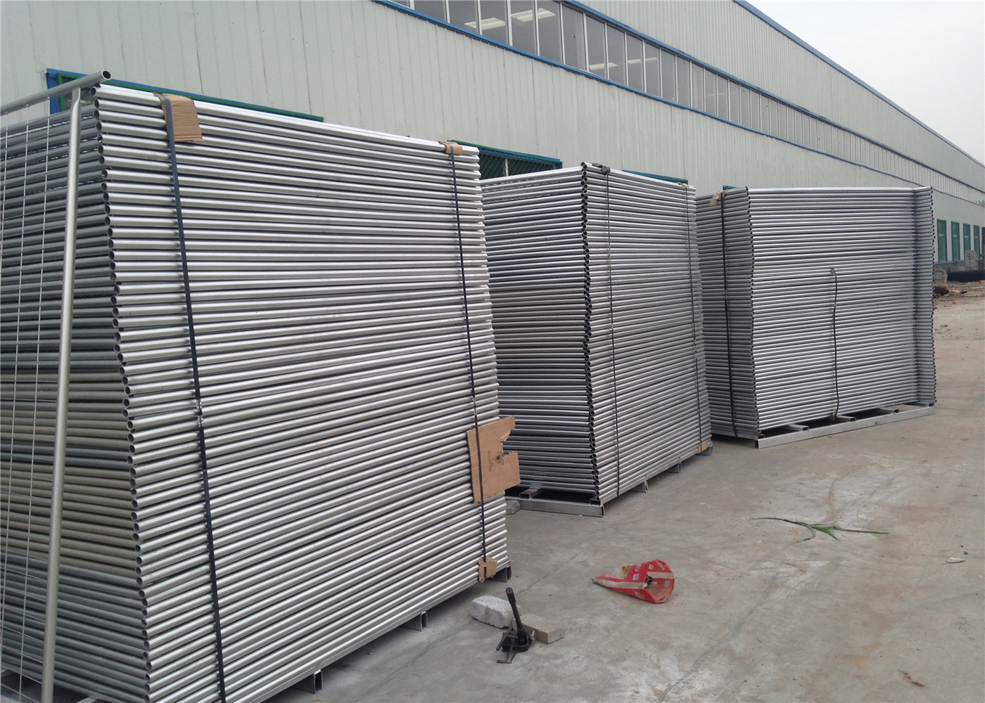 Portable Temporary Fence Panels , Temporary Wire Fence High Strength