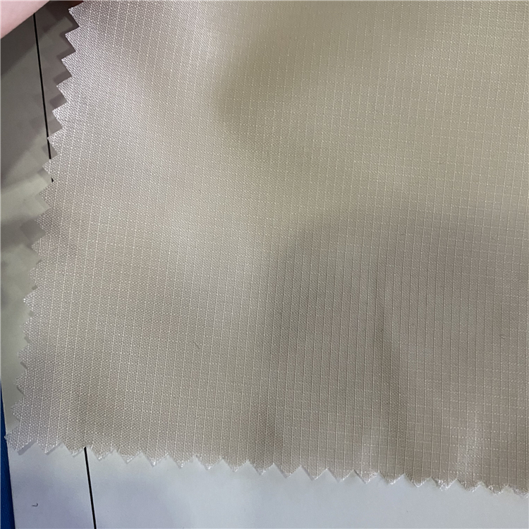 Plain Style Ripstop Nylon Fabric for Tents Waterproof Anti-UV Sun Protection Clothing