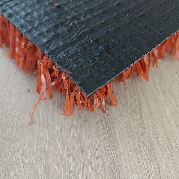 Brick Red Tennis Artificial Turf 6300 Dtex 25mm Mesh Grass Multi Functional Low Maintenance
