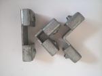 Galvanized Carbon Steel Fittings , Internal 90 Degree Kick Plate Clamp