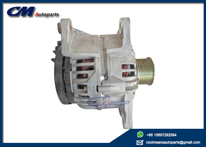 Cummins Diesel Engine Parts Alternator 28V Bosch 4892318 5259577