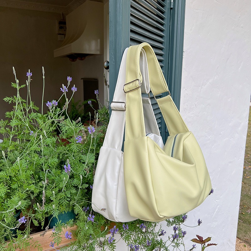 Large Capacity Zipper Shoulder Bag for Women 2023 Soft Leather Messenger Bag Products