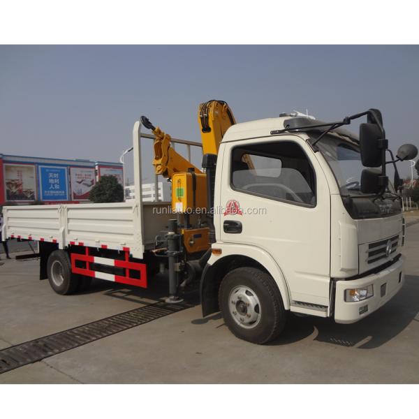 DFAC 3 Ton Knuckle Boom Crane Truck Euro 3 5 Speed Transmission Left And Right Hand Drive