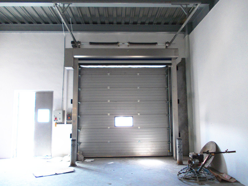 Long Run External Industrial Sectional Doors For Automatic Parking System