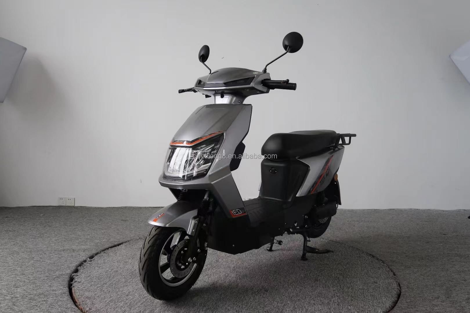Electricity Fuel EEC Off Road Motorcycle 3000W High Power Sport Scooter with Battery