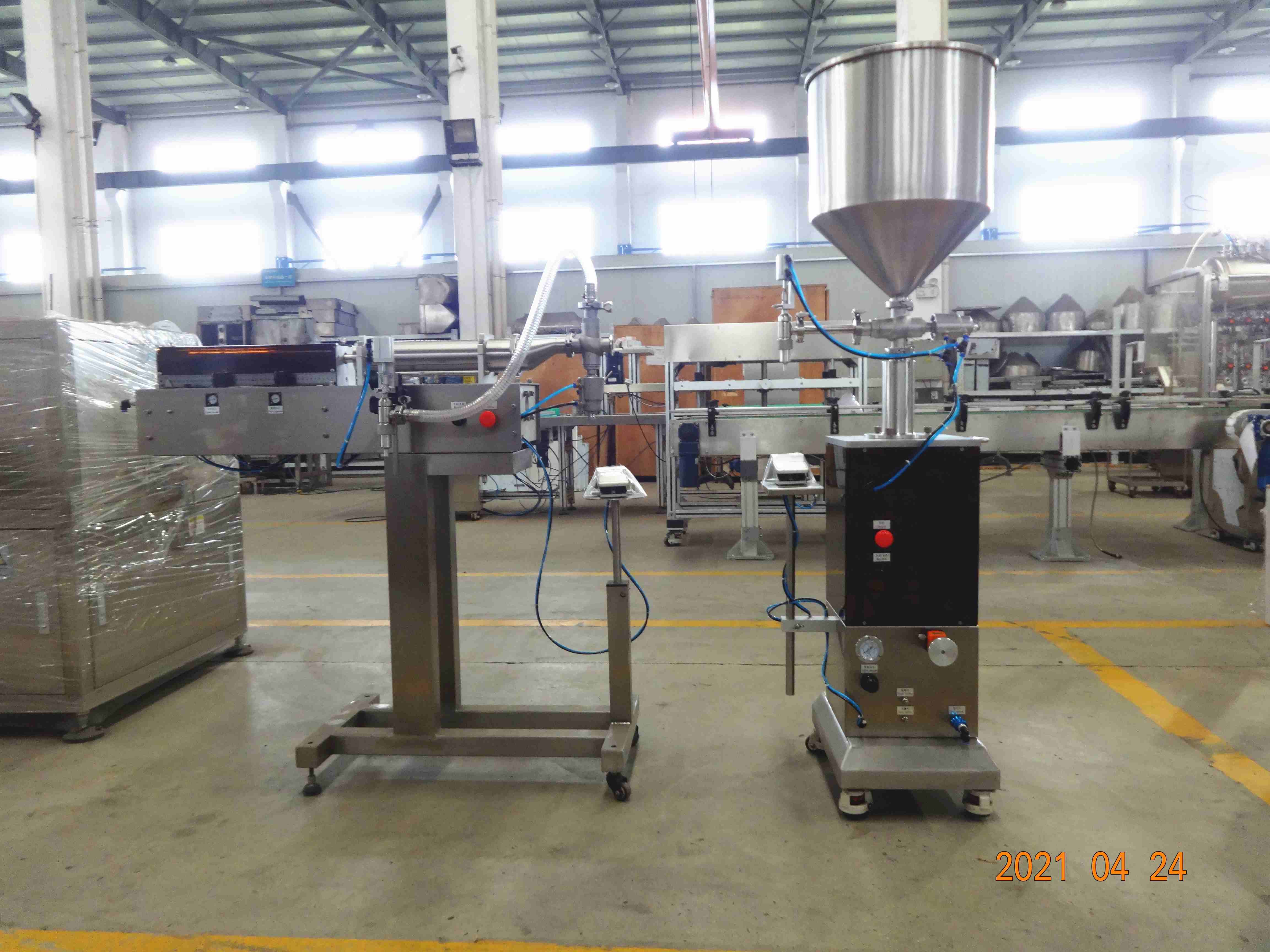 Pneumatic Automatic Bottle Filling Machine Liquid Paste Filling Machine