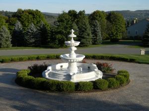 China Stone carving fountain white marble carving sculpture,stone carving supplier wholesale