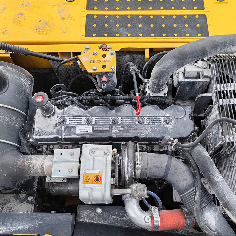 Used Komatsu PC220-8MO-1 Hydraulic Excavator Original Engine 22 Ton Weight 1m³ Bucket Capacity